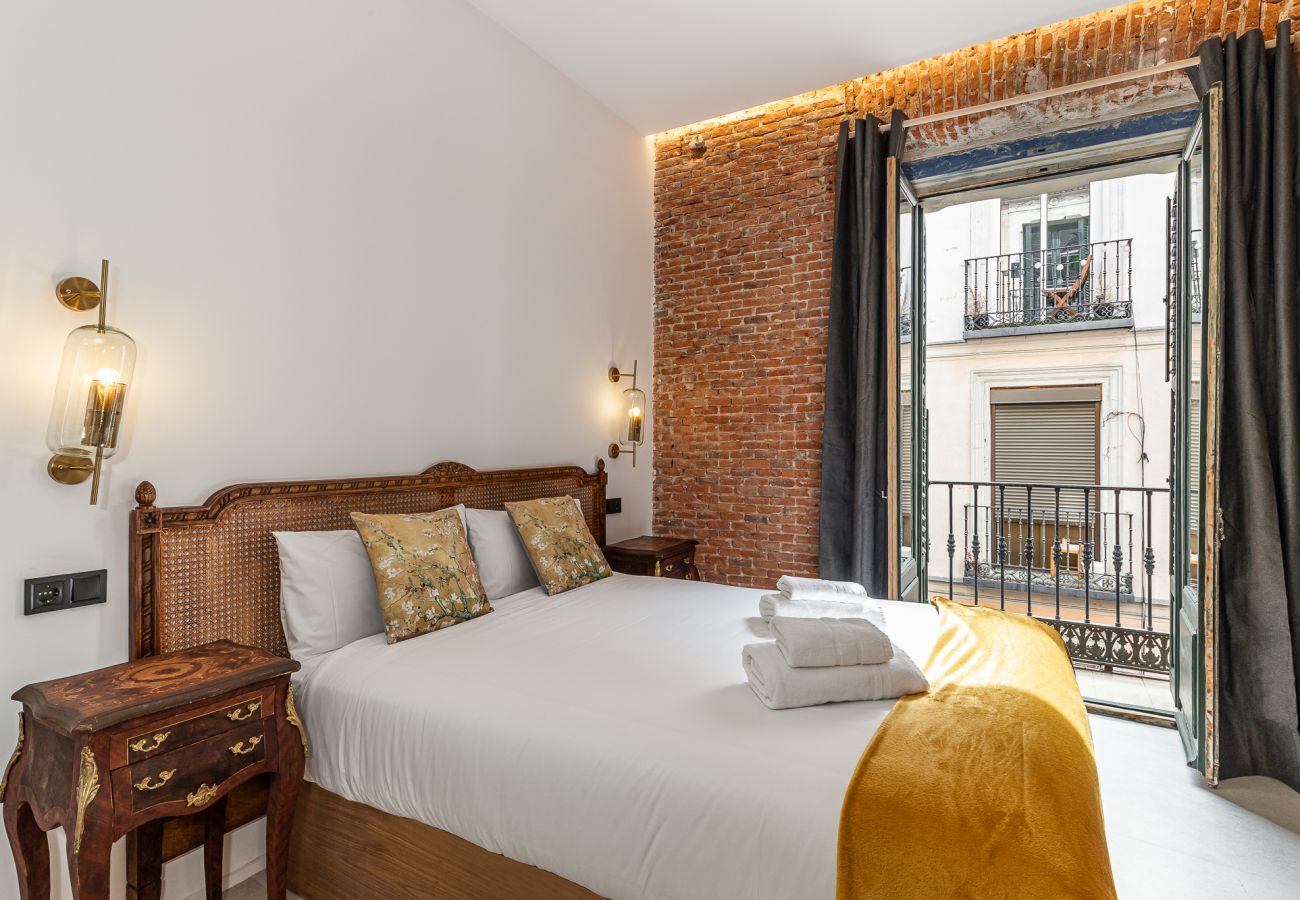 Alquiler por habitaciones en Madrid - The Queen's House IV by BNBHolder
