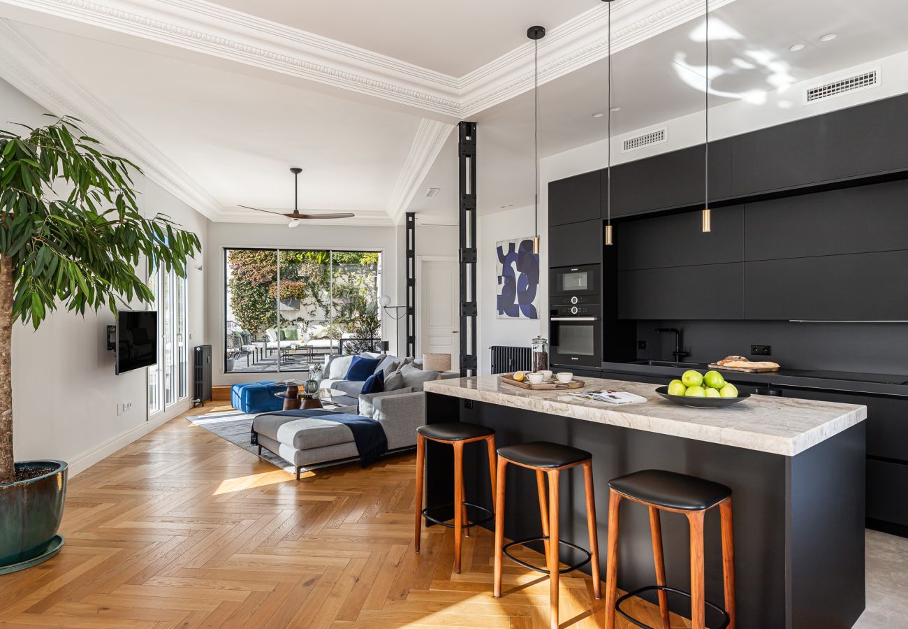 Apartamento en Madrid - Waou Ático 2 Terrazas Gran Via – Corta Duración