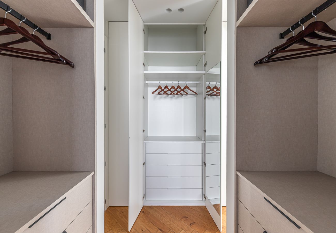 Apartamento en Madrid - Waou Ático 2 Terrazas Gran Via – Corta Duración