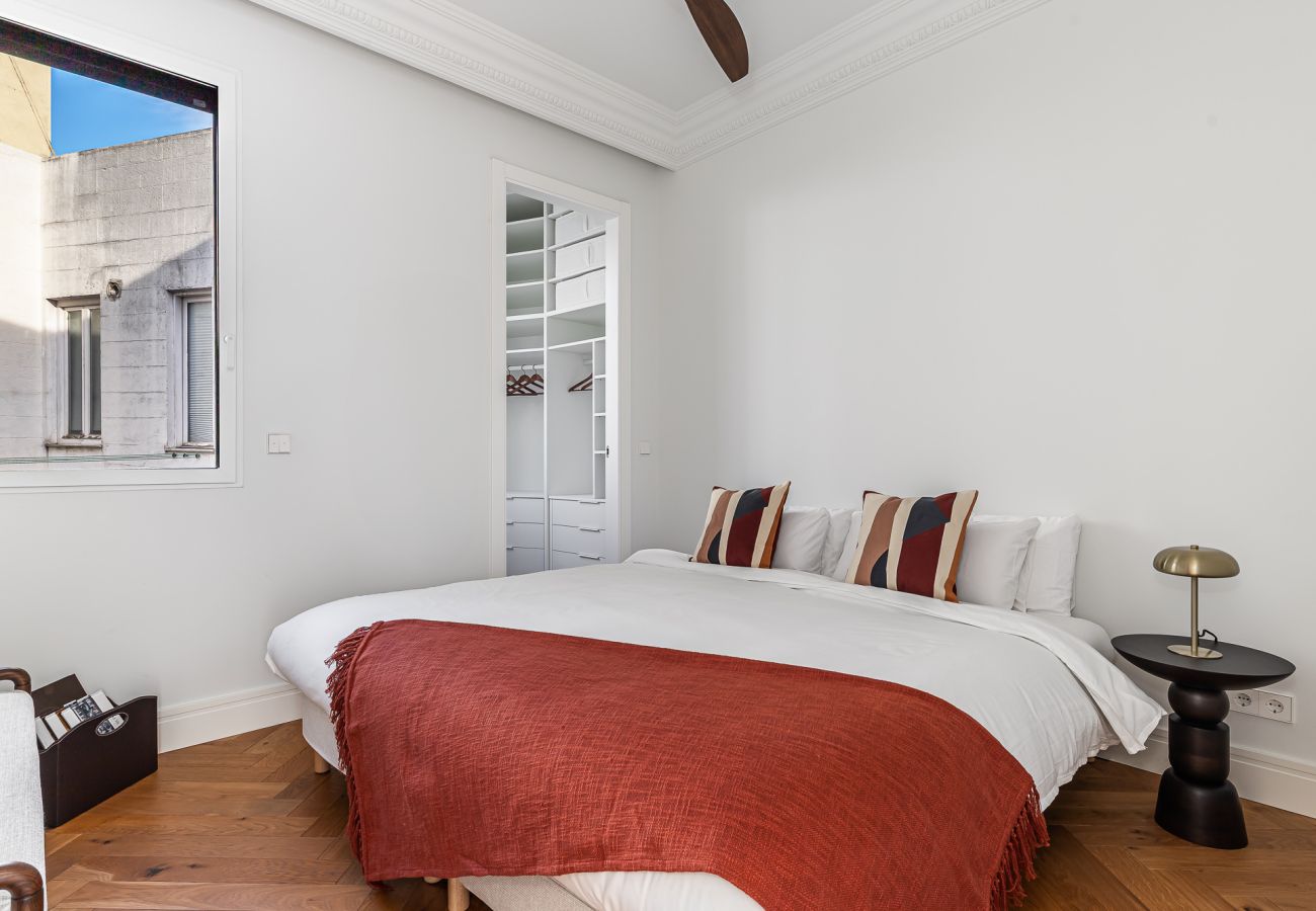 Apartamento en Madrid - Waou Ático 2 Terrazas Gran Via – Corta Duración