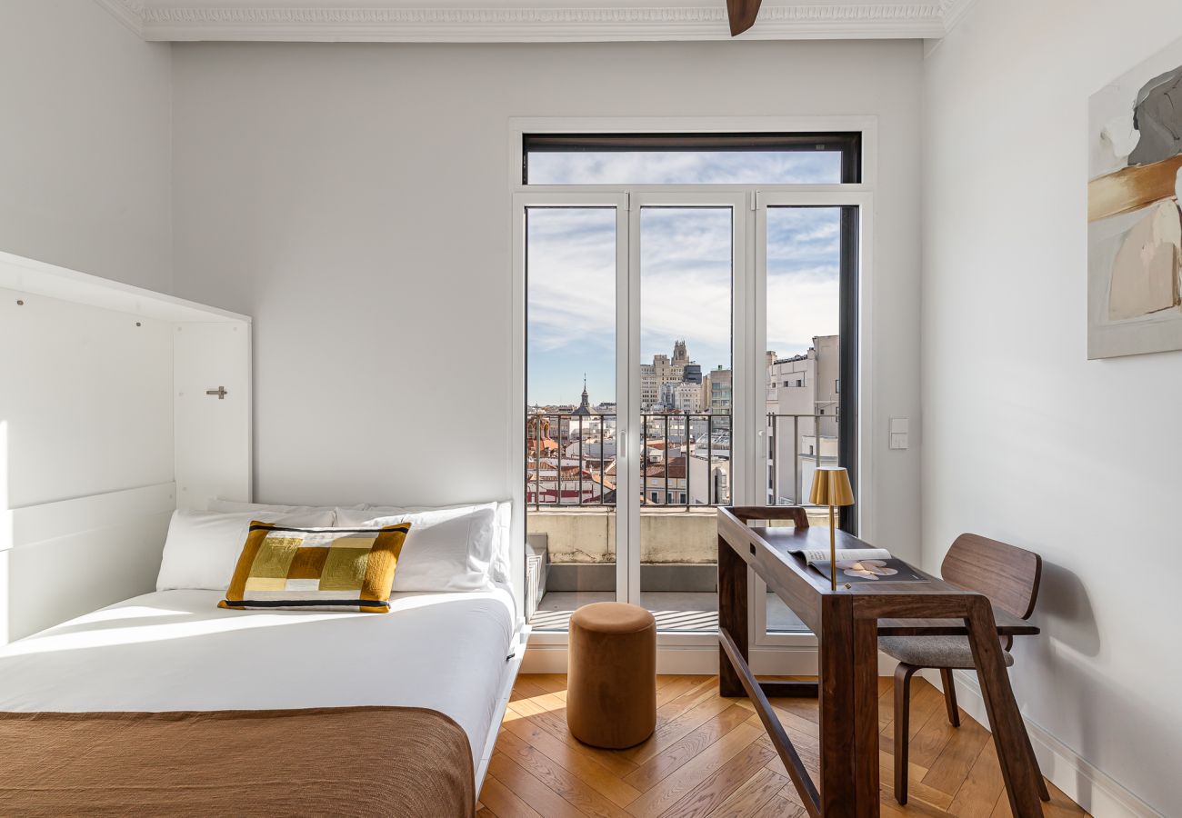 Apartamento en Madrid - Waou Ático 2 Terrazas Gran Via – Corta Duración