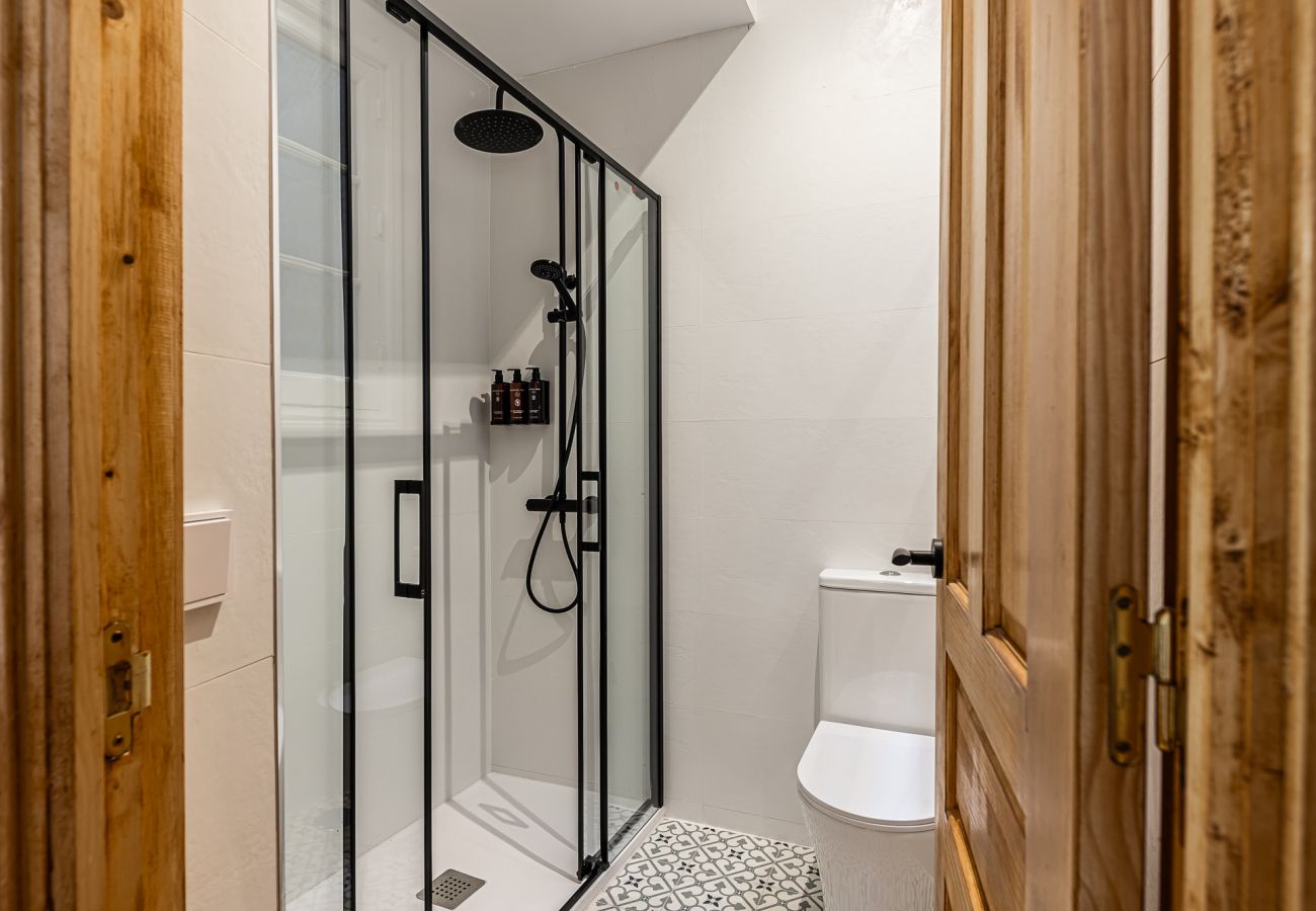 Apartment in Madrid - Queens Plaza Mayor IV - Alquiler Corta Duración