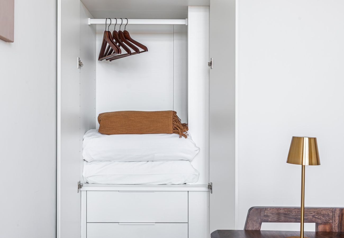 Apartment in Madrid - Waou Ático 2 Terrazas Gran Via – Corta Duración