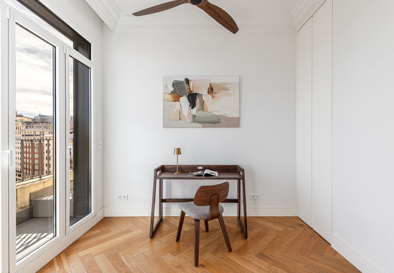 Apartment in Madrid - Waou Ático 2 Terrazas Gran Via – Corta Duración
