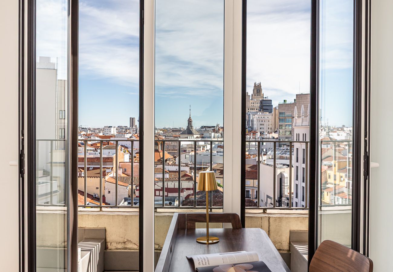 Apartment in Madrid - Waou Ático 2 Terrazas Gran Via – Corta Duración
