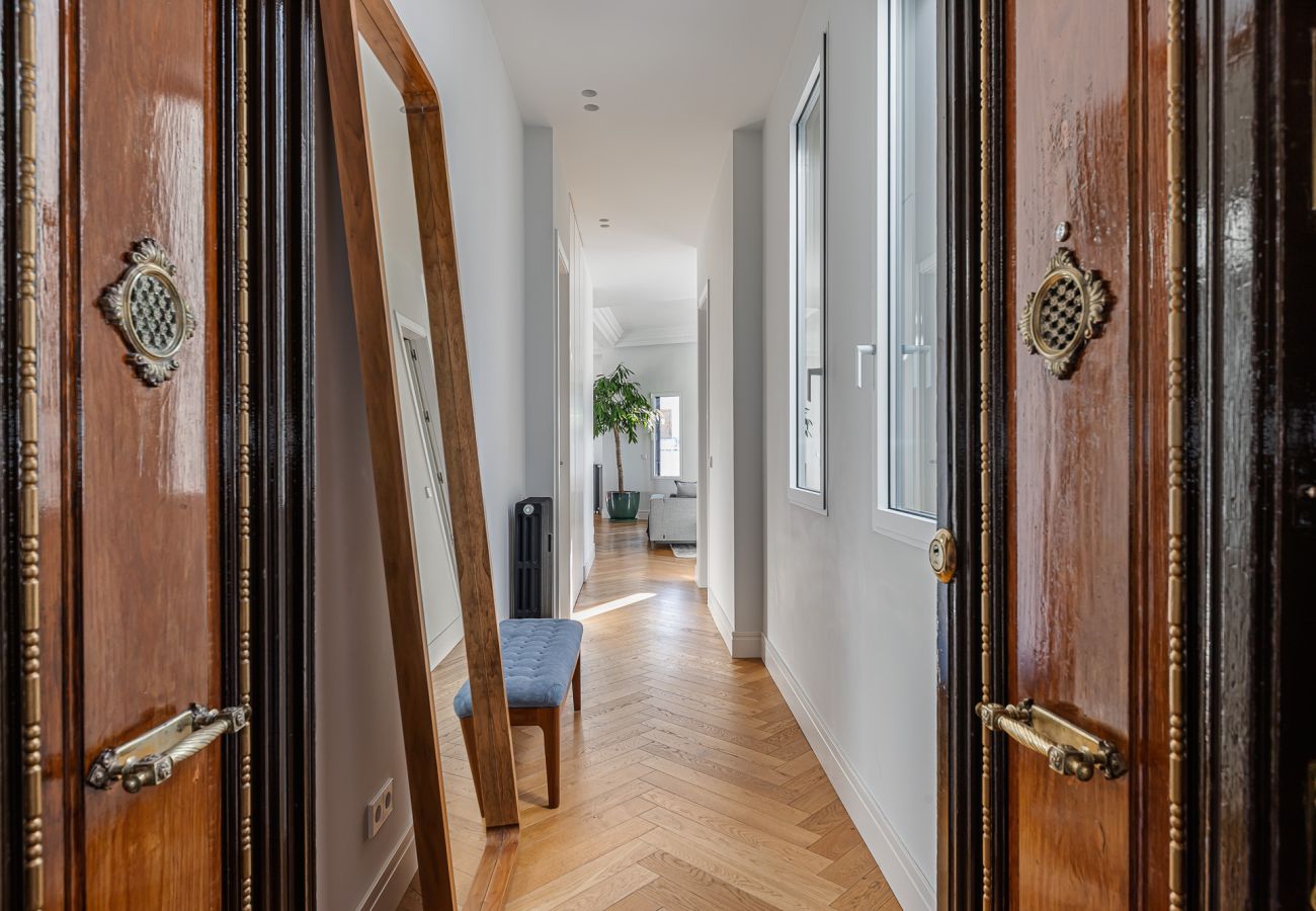 Apartment in Madrid - Waou Ático 2 Terrazas Gran Via – Corta Duración